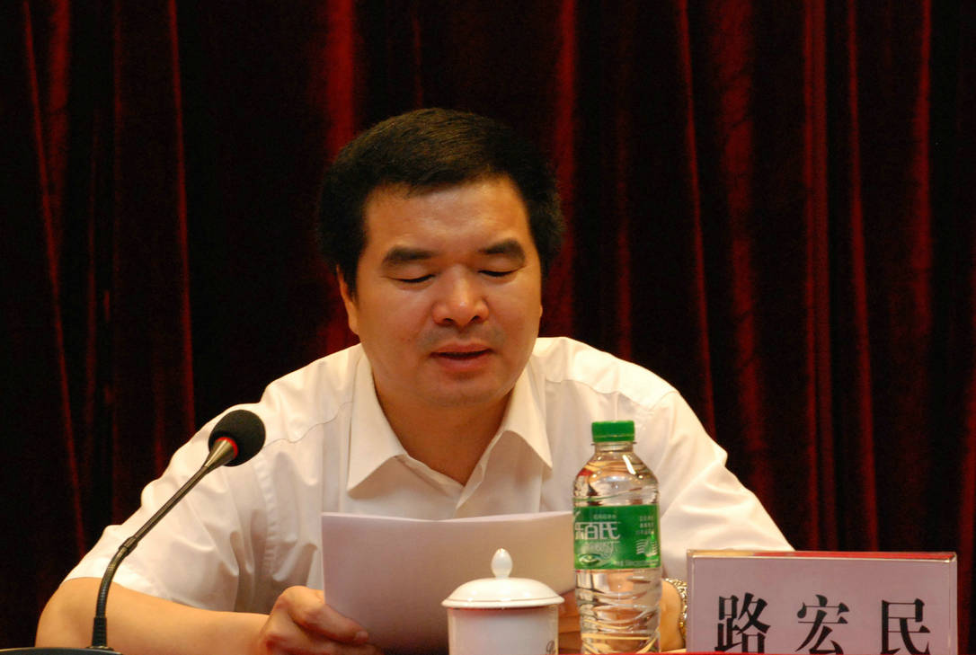 點(diǎn)擊瀏覽下一頁